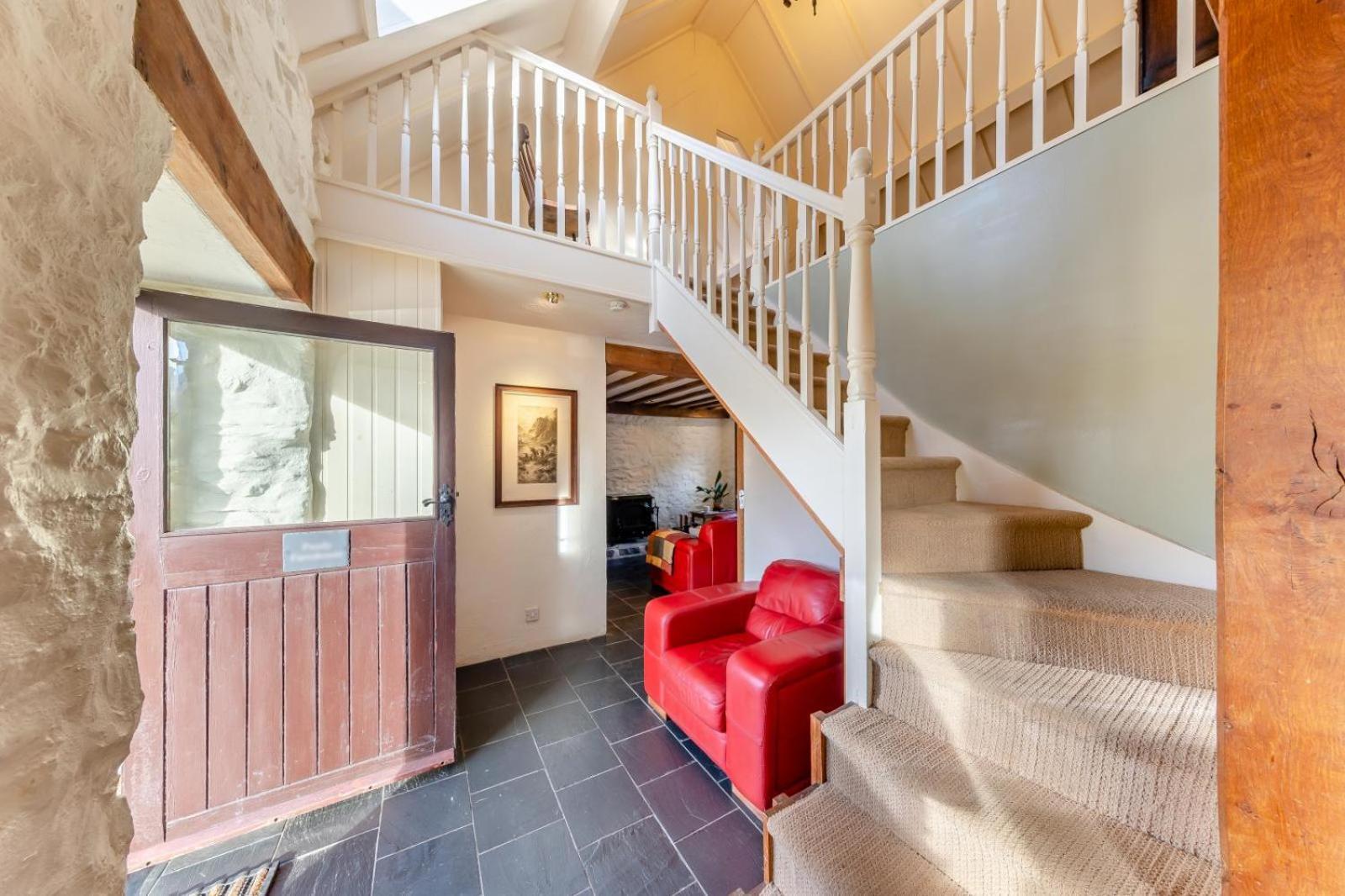 Pandy Farmhouse - Panoramic Mountain Views Within Snowdonia'S National Park - 4X4 Recommended Dolgellau Esterno foto