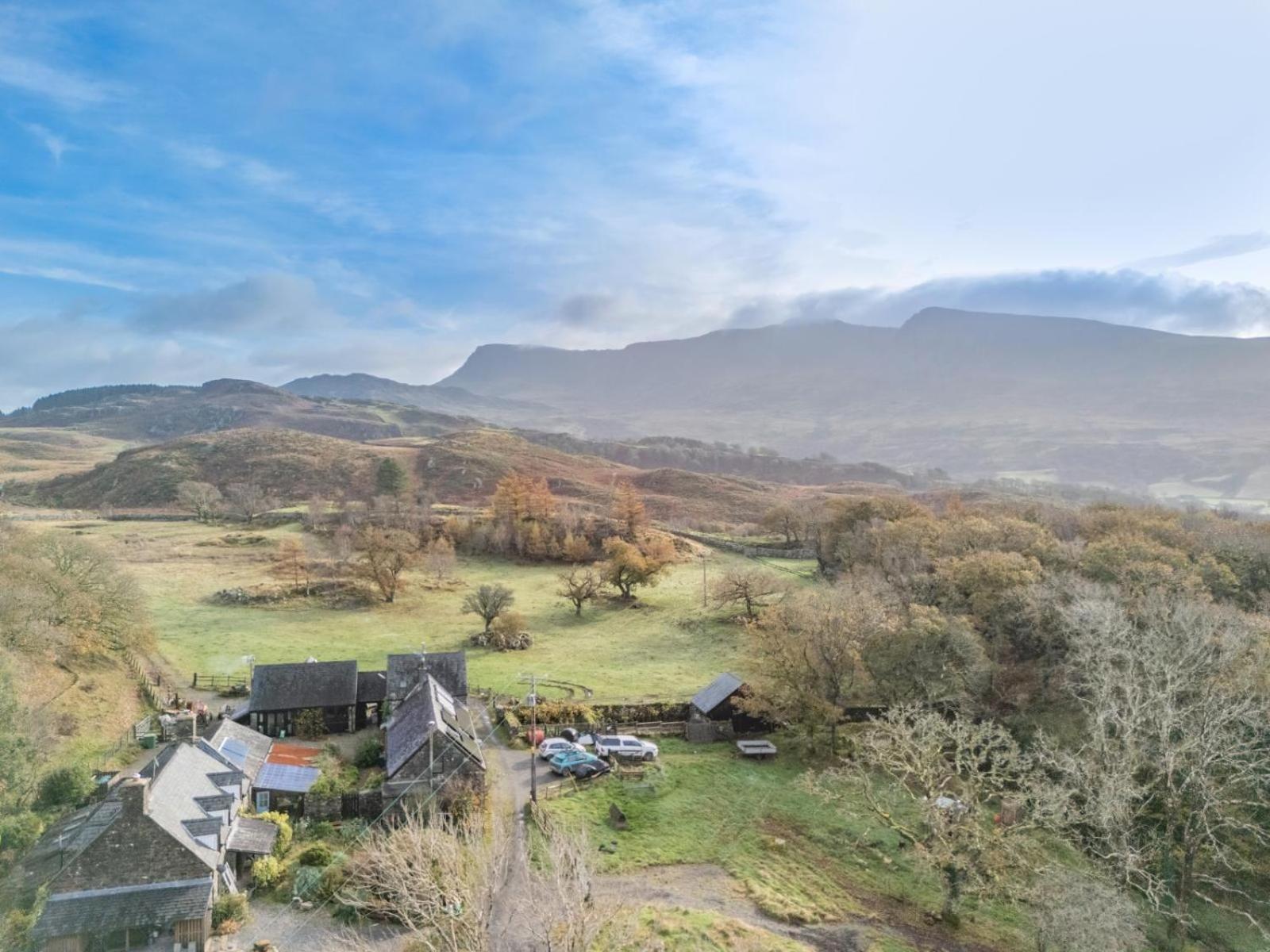 Pandy Farmhouse - Panoramic Mountain Views Within Snowdonia'S National Park - 4X4 Recommended Dolgellau Esterno foto